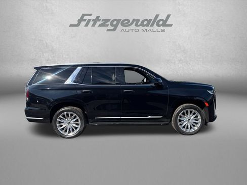 Used 2021 Cadillac Escalade Premium Luxury w/ Driver Assist Tech Package AWD/4WD image 4