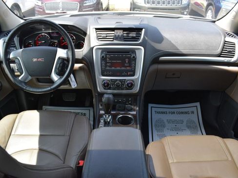 Used 2015 GMC Acadia SLT w/ Premium Edition FWD image 16