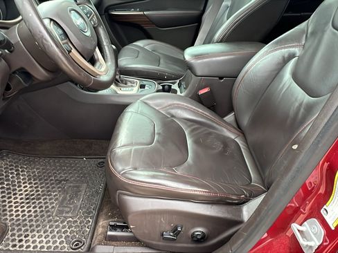 Used 2014 Jeep Cherokee Trailhawk w/ Technology Group image 16