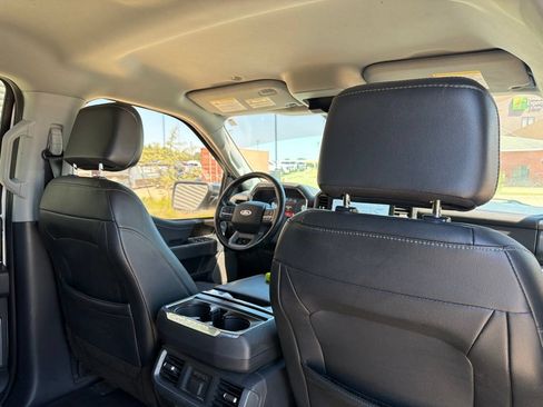 Used 2022 Ford F150 Lariat w/ Equipment Group 502A High AWD/4WD image 16
