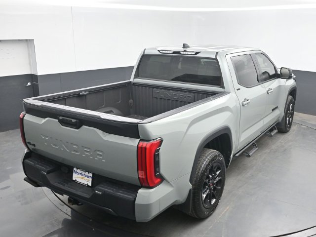 Used 2024 Toyota Tundra SR5 w/ SR5 Premium Package AWD/4WD image 37
