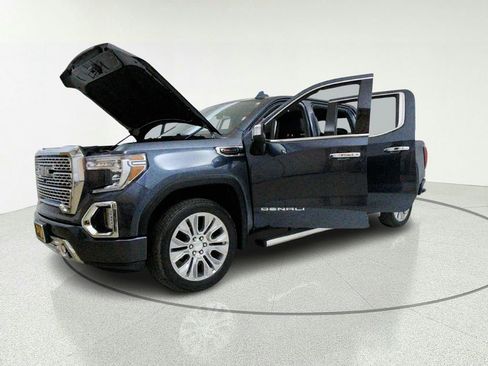 Used 2021 GMC Sierra 1500 Denali w/ Denali Ultimate Package AWD/4WD image 10