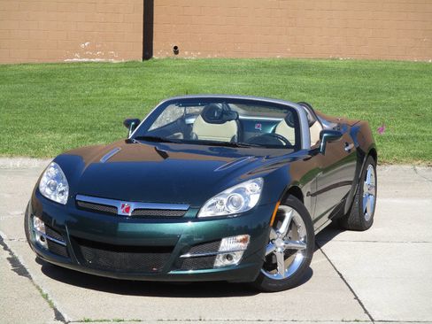 Used 2008 Saturn Sky w/ Premium Trim Package RWD image 52