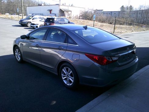 Used 2013 Hyundai Sonata GLS FWD image 5