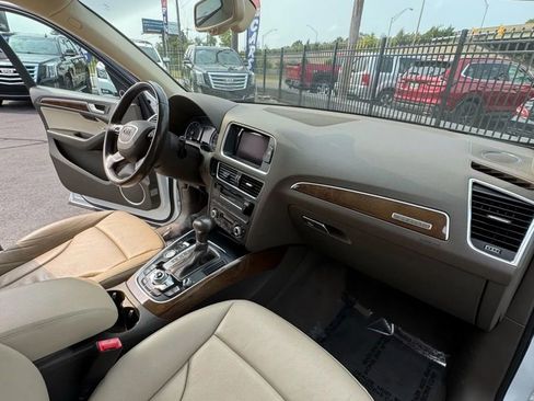 Used 2017 Audi Q5 2.0T Premium Plus image 32