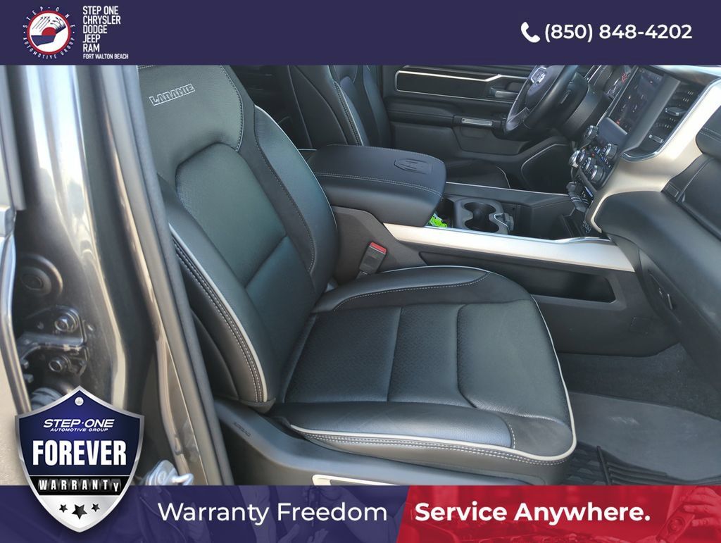 Used 2022 RAM 1500 Laramie AWD/4WD image 34