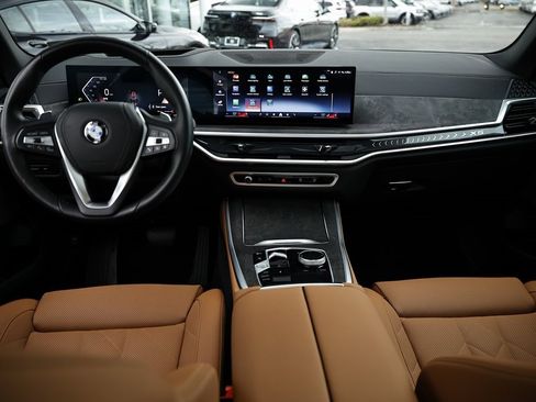 Certified 2025 BMW X5 sDrive40i w/ Premium Package image 26