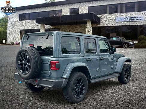 Used 2024 Jeep Wrangler Unlimited Sahara w/ Technology Group AWD/4WD image 6