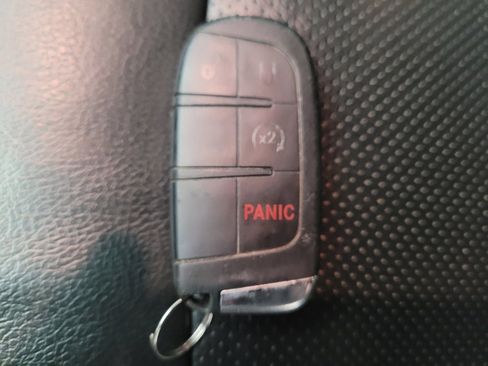 Used 2019 Jeep Compass Limited image 32