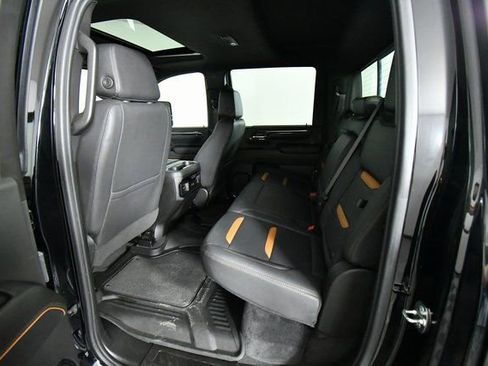 Used 2024 GMC Sierra 2500 AT4 w/ AT4 Premium Plus Package image 24