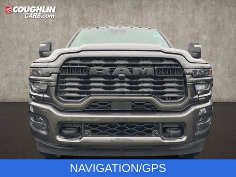 Used 2025 RAM 3500 Big Horn AWD/4WD image 3