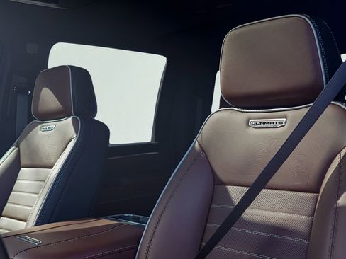 New 2026 GMC Sierra 3500 Denali Ultimate image 11