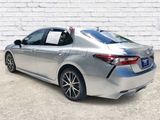 Used 2022 Toyota Camry SE image 5