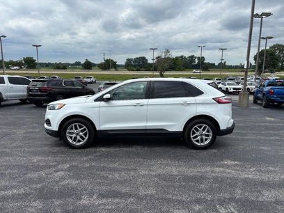 Used 2024 Ford Edge SEL w/ Convenience Package