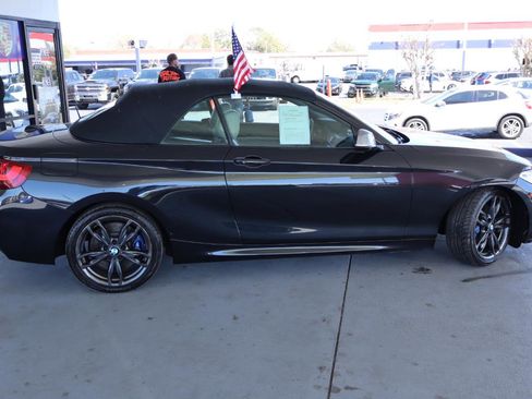 Used 2016 BMW M235i xDrive Convertible image 4