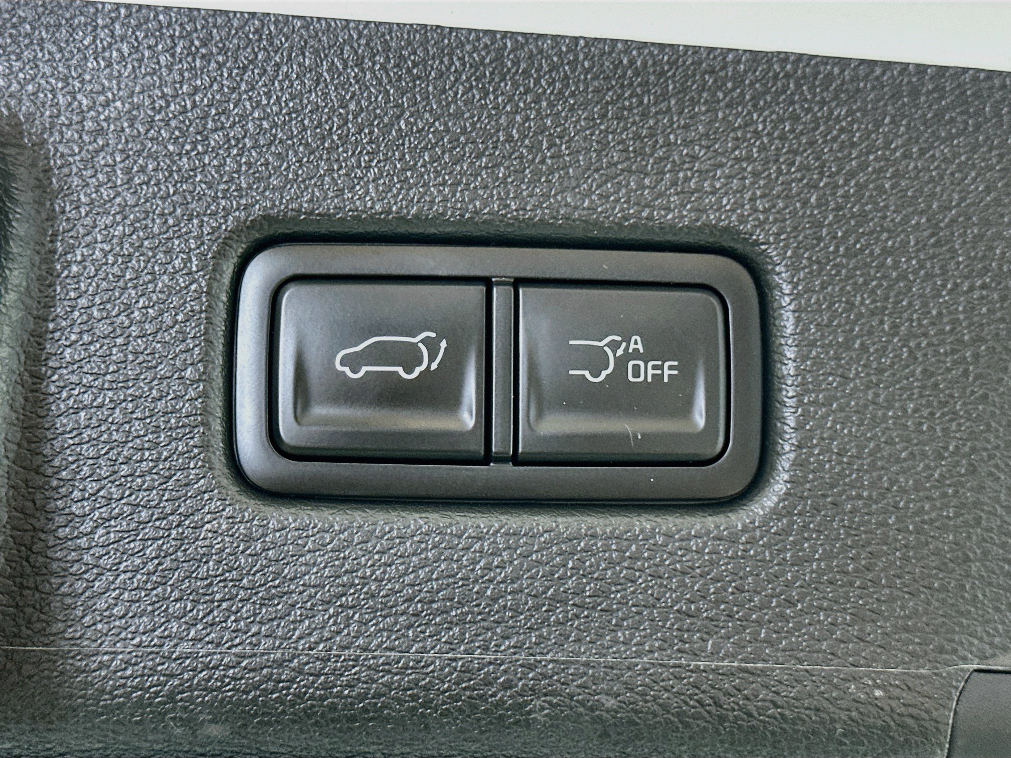 Used 2025 Kia Telluride S AWD/4WD image 32