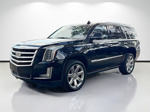 Used 2019 Cadillac Escalade Premium Luxury image 7