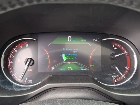 Used 2019 Toyota RAV4 Limited AWD/4WD image 17
