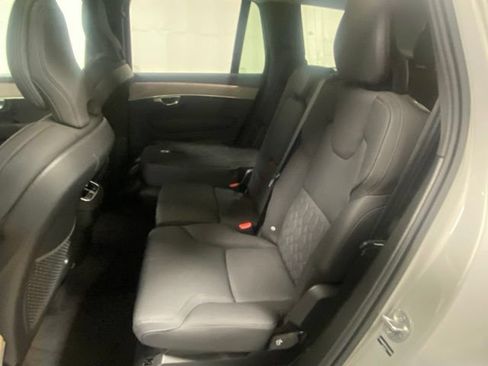 Used 2025 Volvo XC90 B6 Plus AWD/4WD image 14