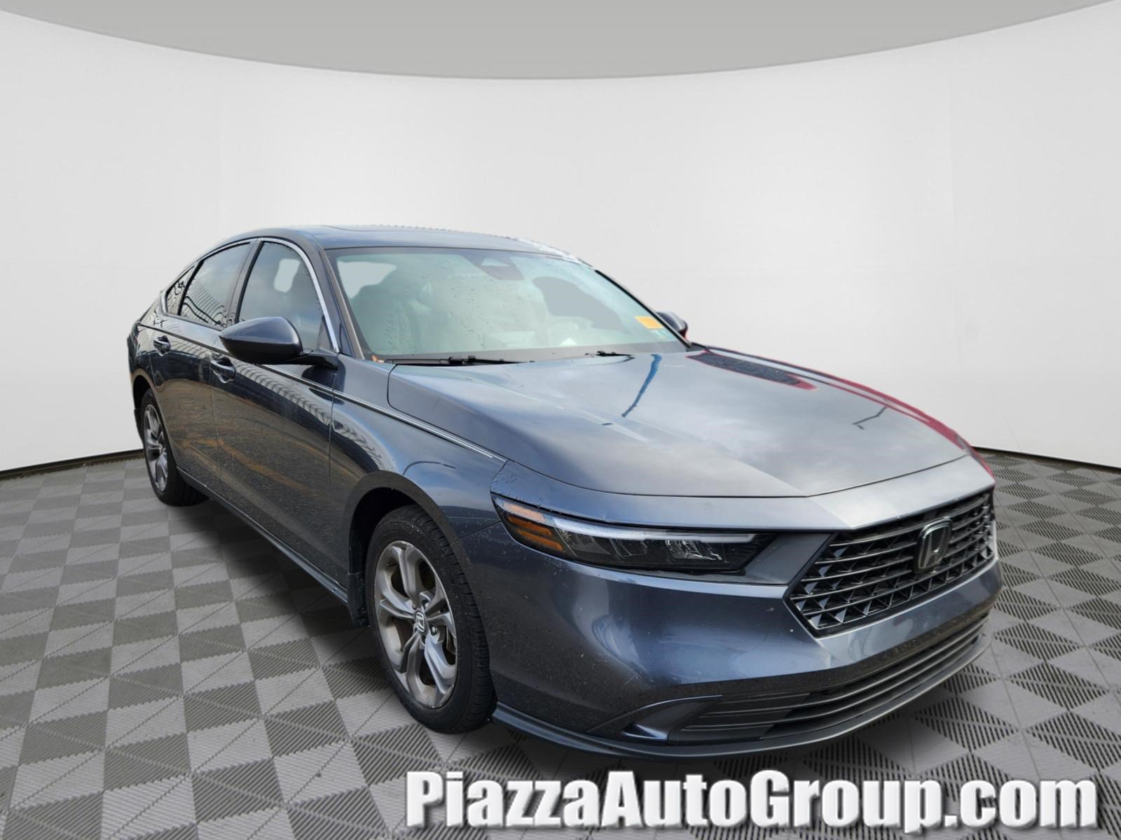Used 2024 Honda Accord EX image 1