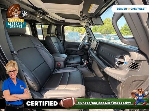 Used 2024 Jeep Wrangler High Altitude AWD/4WD image 25