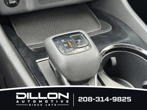Used 2025 Nissan Rogue SV AWD/4WD image 24