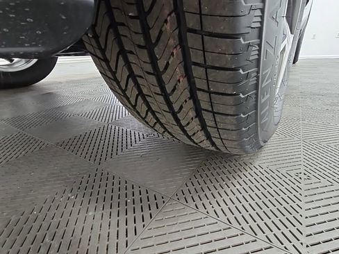 New 2026 GMC Sierra 1500 SLE w/ Preferred Package image 43