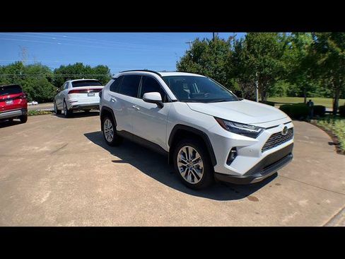 Used 2024 Toyota RAV4 Limited FWD image 2