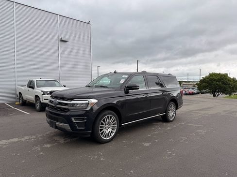 Used 2024 Ford Expedition Max Limited AWD/4WD image 1