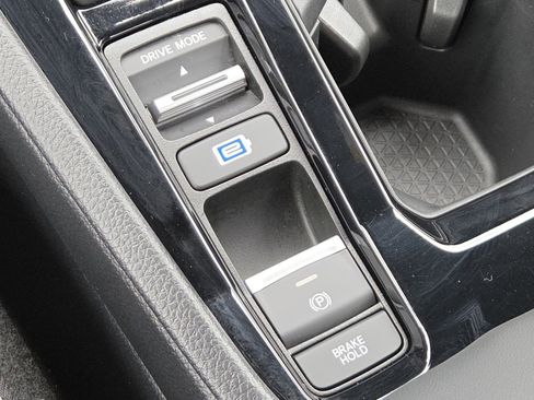 Used 2025 Honda Accord Sport image 31