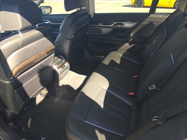 Used 2016 BMW 750i xDrive AWD/4WD image 5