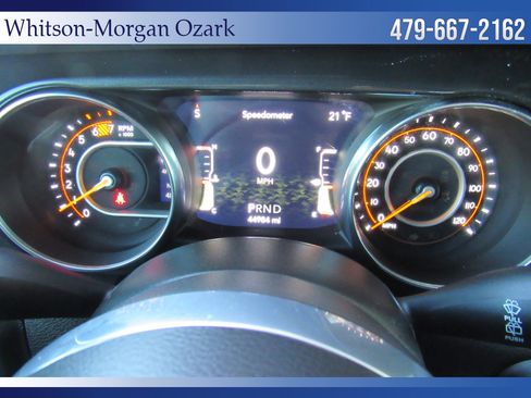 Used 2021 Jeep Wrangler Unlimited Sahara image 37