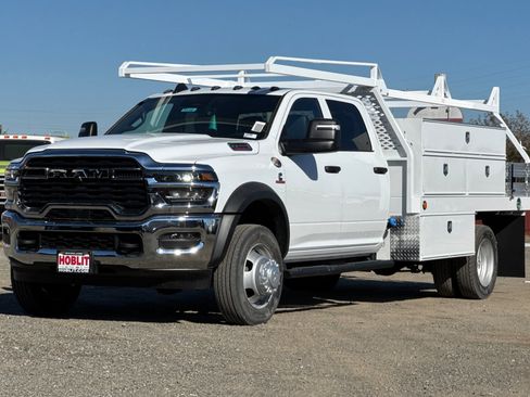 New 2026 RAM 5500 Tradesman w/ Chrome Appearance Group image 7