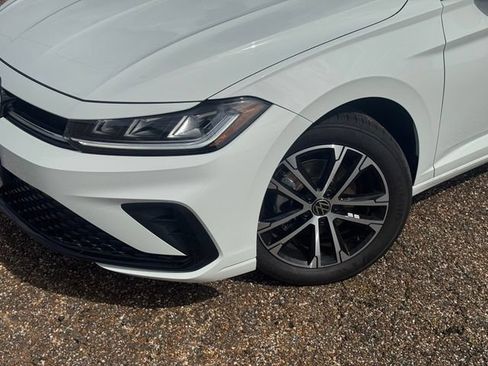 New 2026 Volkswagen Jetta Sport FWD image 3