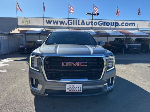 Used 2022 GMC Yukon SLE image 3