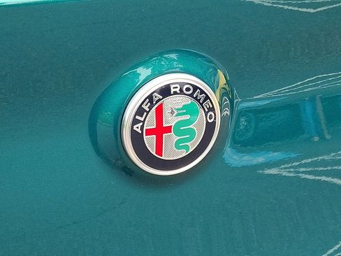 New 2025 Alfa Romeo Stelvio Sprint image 20