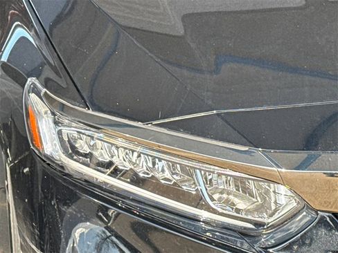 Used 2019 Honda Accord Sport image 4