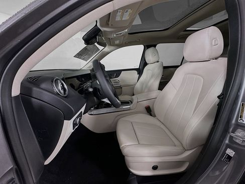 Certified 2026 Mercedes-Benz GLB 250 image 21