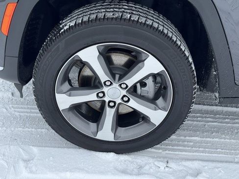 New 2025 Jeep Grand Cherokee L Limited image 38