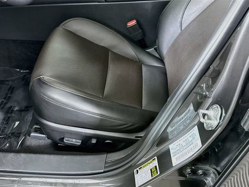 Used 2025 MAZDA MAZDA3 Hatchback w/Premium Plus Pkg AWD/4WD image 26