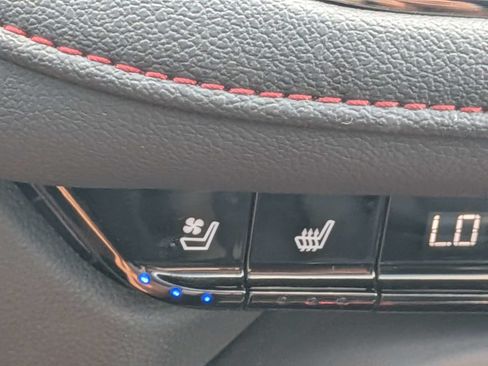Used 2020 Chevrolet Blazer RS FWD image 23