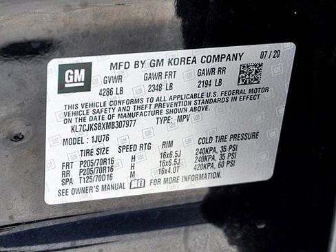 Used 2021 Chevrolet Trax LS w/ Tint and Cruise Package image 32