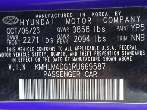 Used 2024 Hyundai Elantra SEL FWD image 40