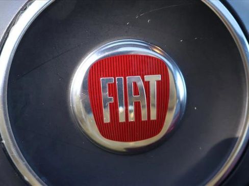 Used 2013 FIAT 500 Turbo w/ Comfort/Convenience Group image 10