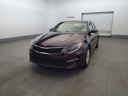 Used 2016 Kia Optima LX FWD image 15