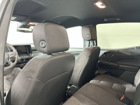 Used 2024 Chevrolet Colorado W/T image 24