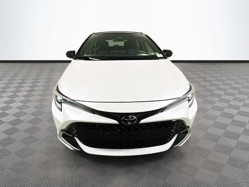 Certified 2025 Toyota Corolla XSE FWD image 2