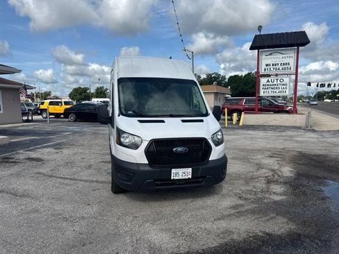 Used 2023 Ford Transit 250 148 High Roof Extended w/ Load Area Protection Package RWD image 4