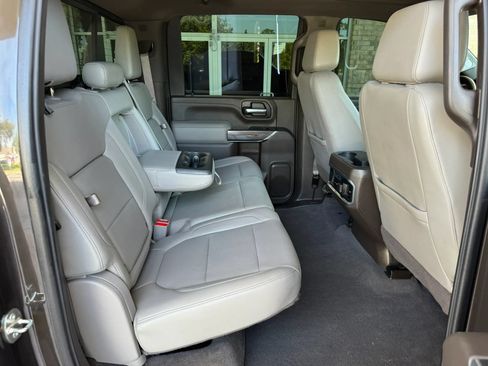 Used 2020 Chevrolet Silverado 2500 LTZ w/ LTZ Premium Package AWD/4WD image 25