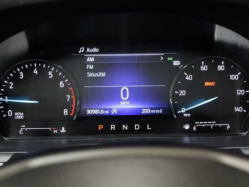 Used 2023 Ford Explorer XLT image 4